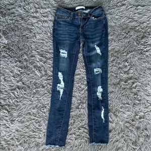 Dark Washed Ripped Jeans!